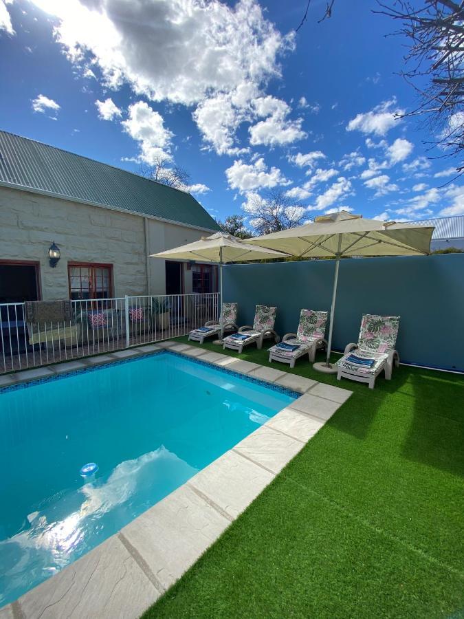 88 Baron Van Reede Guesthouse Oudtshoorn Exteriér fotografie