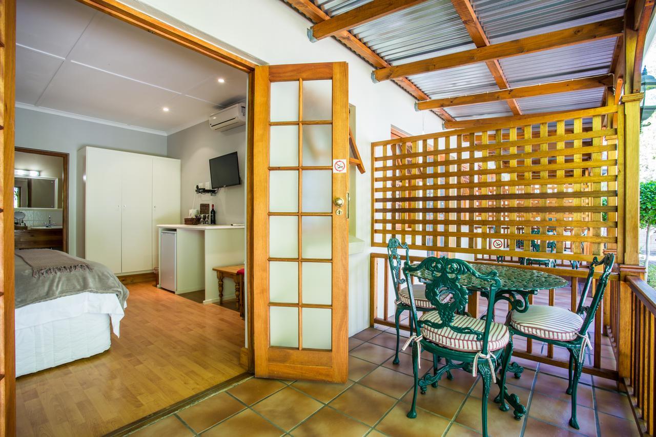 88 Baron Van Reede Guesthouse Oudtshoorn Exteriér fotografie
