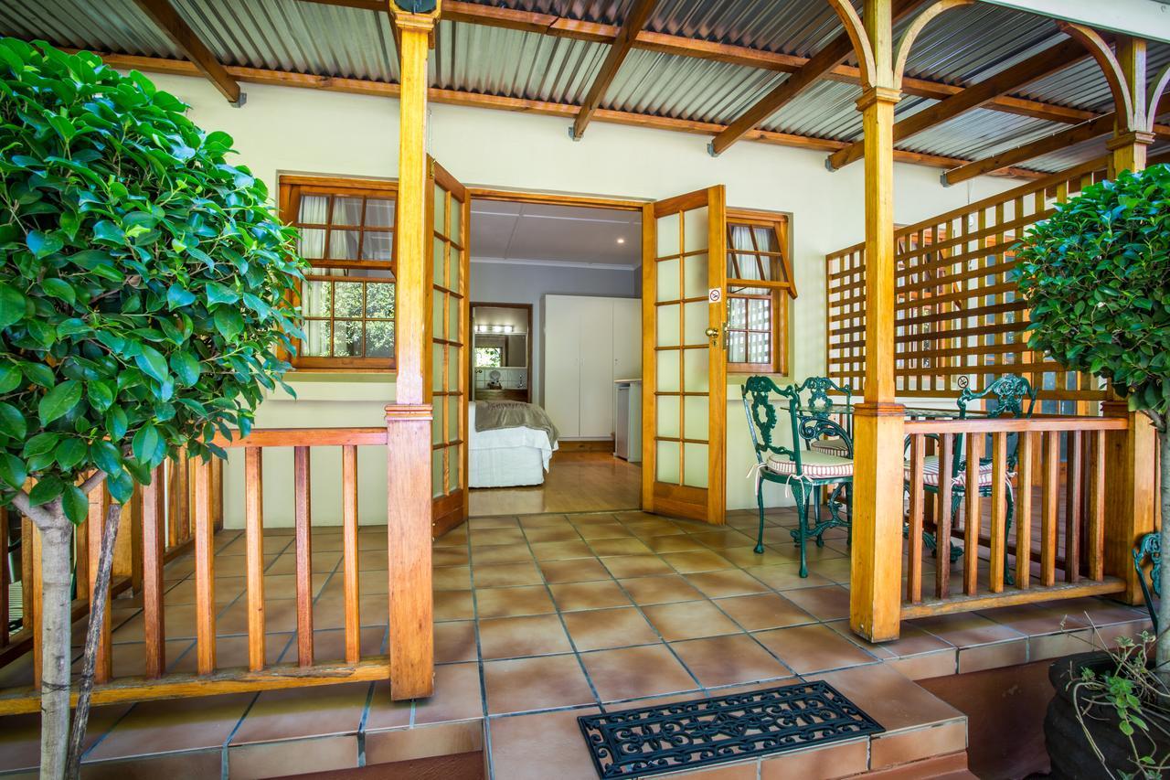 88 Baron Van Reede Guesthouse Oudtshoorn Exteriér fotografie
