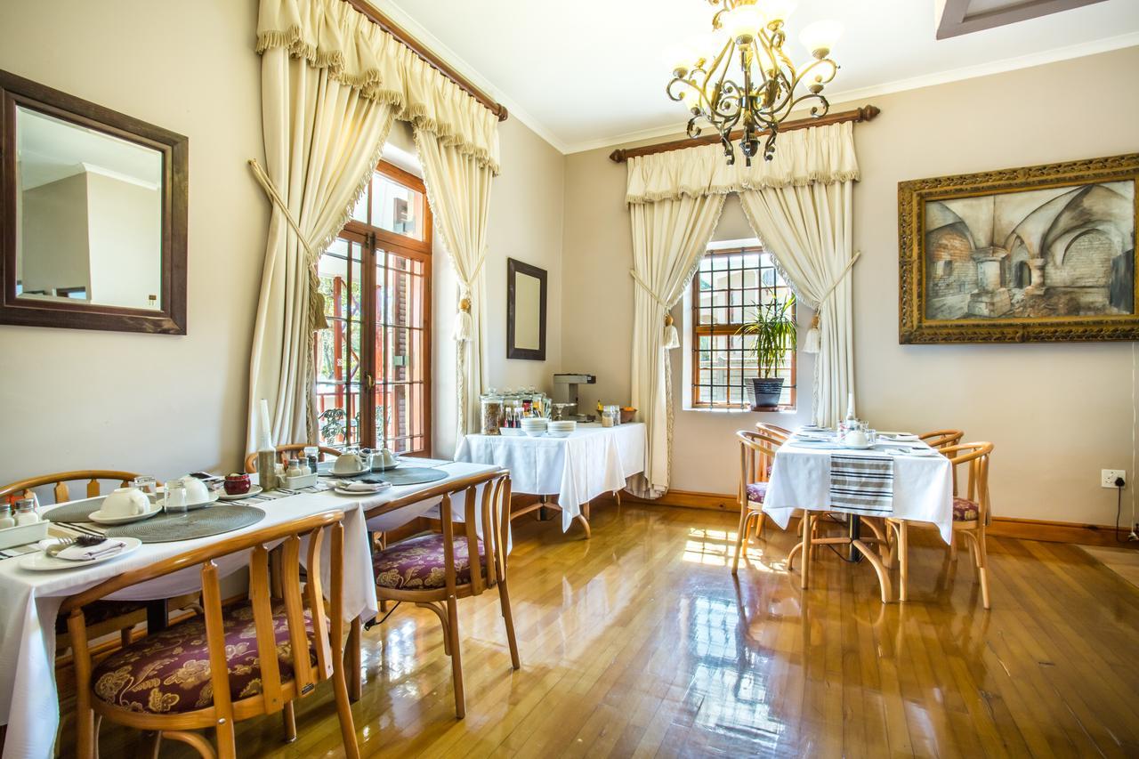 88 Baron Van Reede Guesthouse Oudtshoorn Exteriér fotografie
