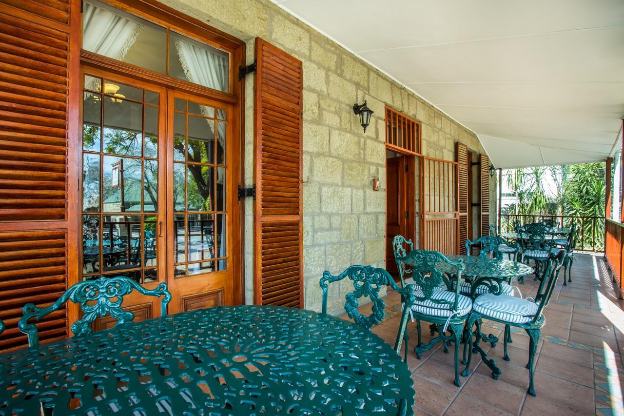 88 Baron Van Reede Guesthouse Oudtshoorn Exteriér fotografie