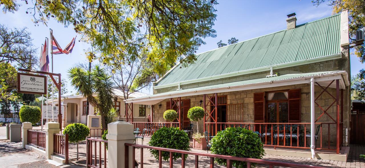 88 Baron Van Reede Guesthouse Oudtshoorn Exteriér fotografie